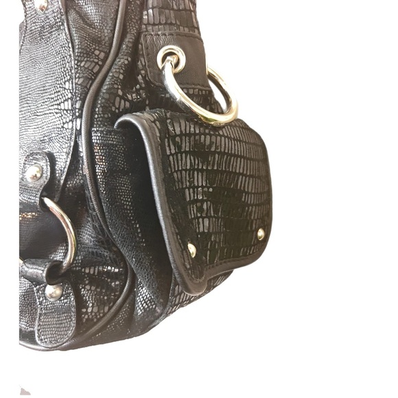 CHEZ FINE LEATHER Elegant Black Handbag - Picture 3 of 8